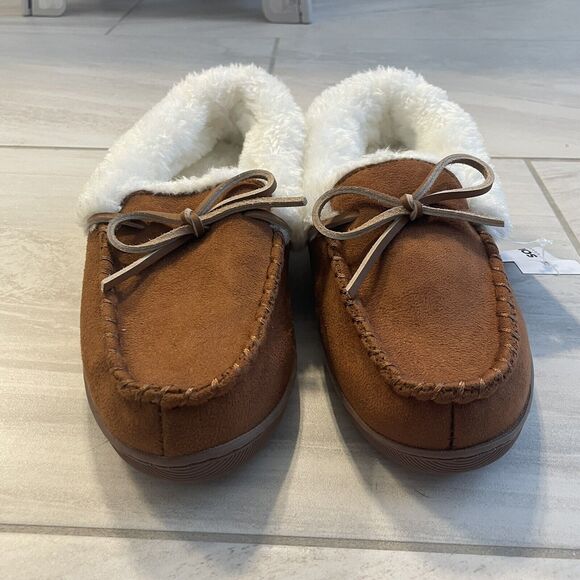 Sonoma Slippers Size 6-7 - Picture 2 of 5